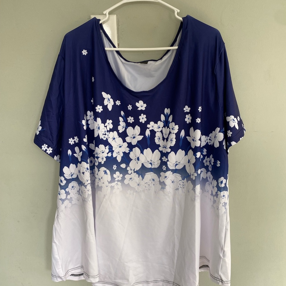 Floral Blue and White Women's Top